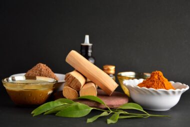 benefits-of-sandalwood-in-skin-care-and-its-multiple-uses